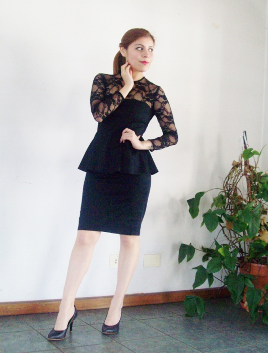 black-dress-cocktail-lace-peplum-winter2015-streetstyle-lbd-02