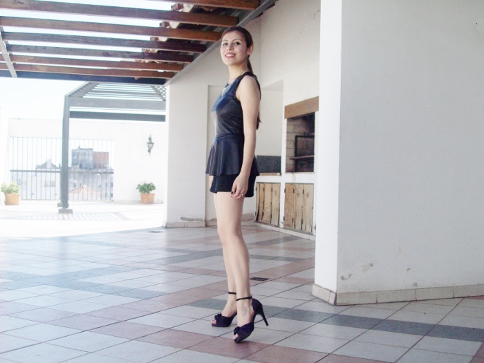 black-faux-leather-peplum-lace-shorts-streetstyle-blogger-summer2015 - 04