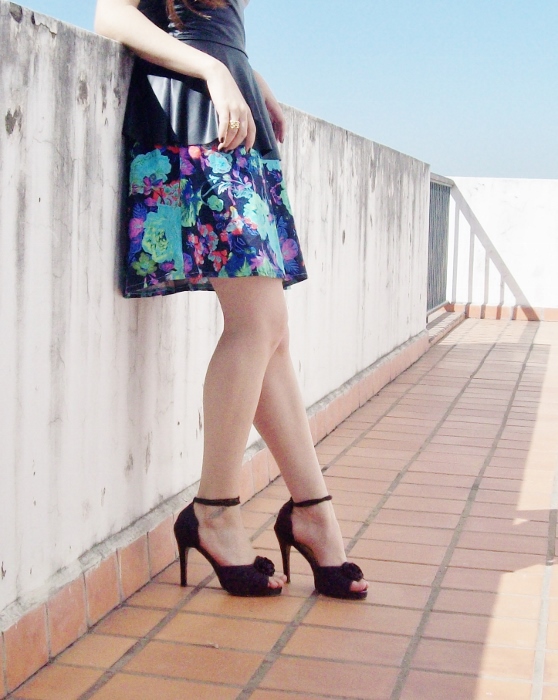 floral-skirt-faux-leather-peplum-top-streetstyle-summer2015-06