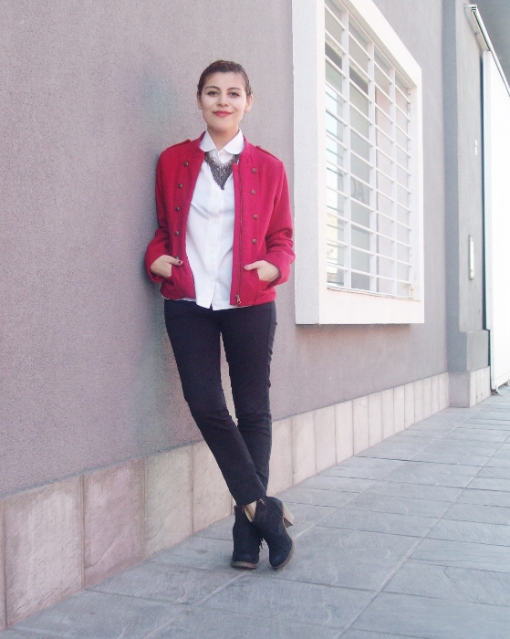 red-military-jacket-streetstyle-fallstyle02